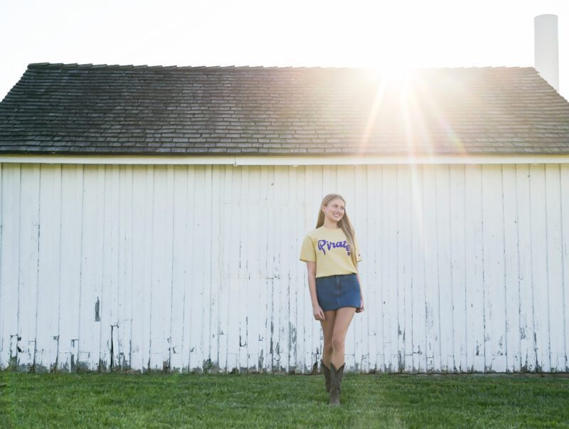 senior photography session in Fairfax county VA. 
